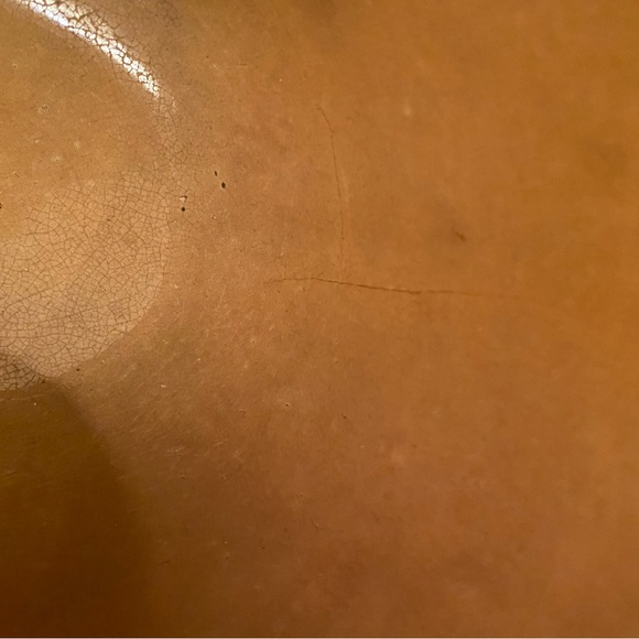 Stoneware Mixing Bowl with Lid. 8” - Picture 7 of 8